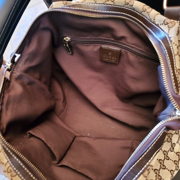 Authentic Gucci Handbag - Picture 4 of 5